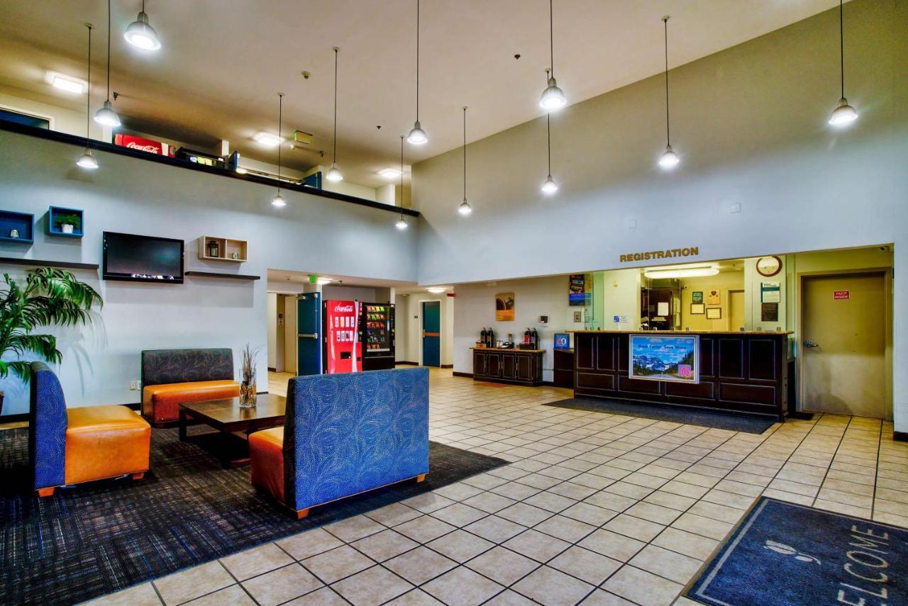Motel 6-Hesperia, Ca - West Main Street I-15 Екстериор снимка