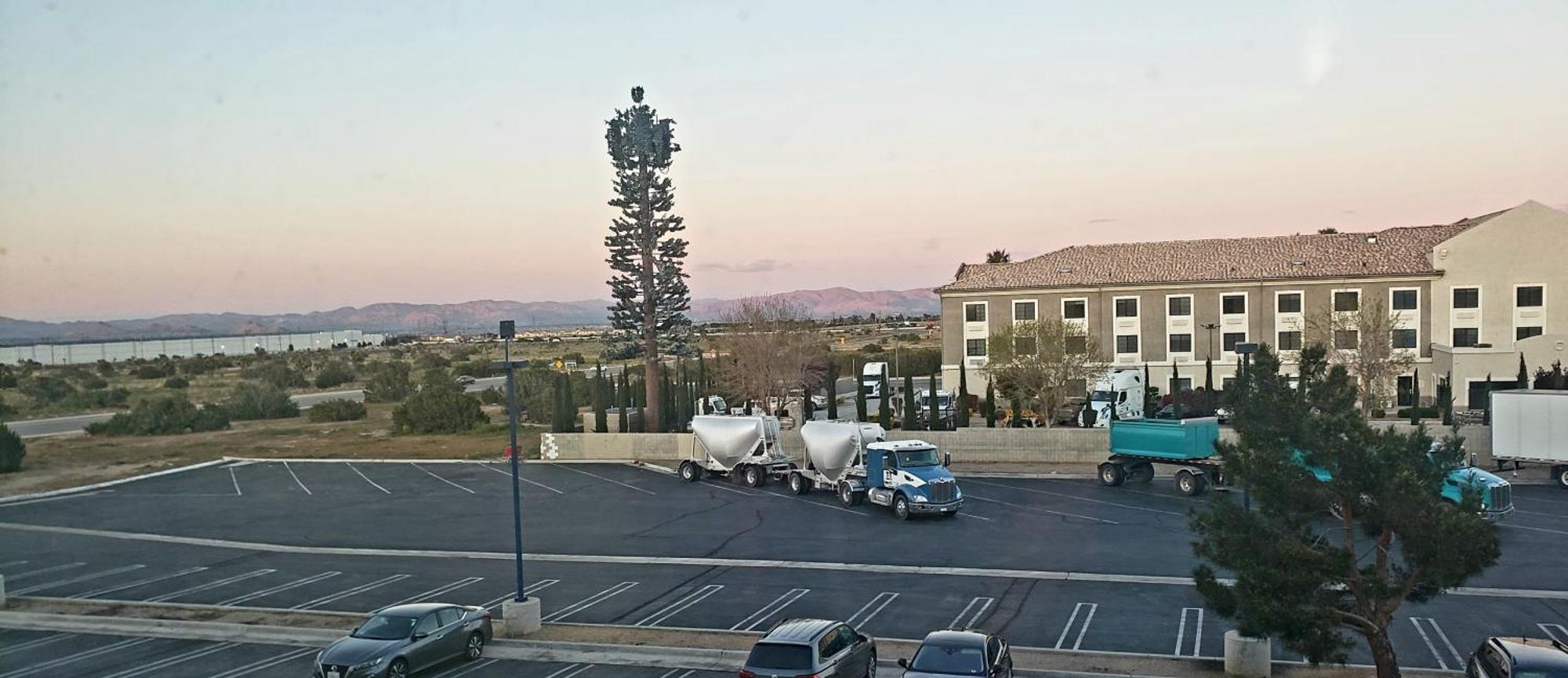 Motel 6-Hesperia, Ca - West Main Street I-15 Екстериор снимка