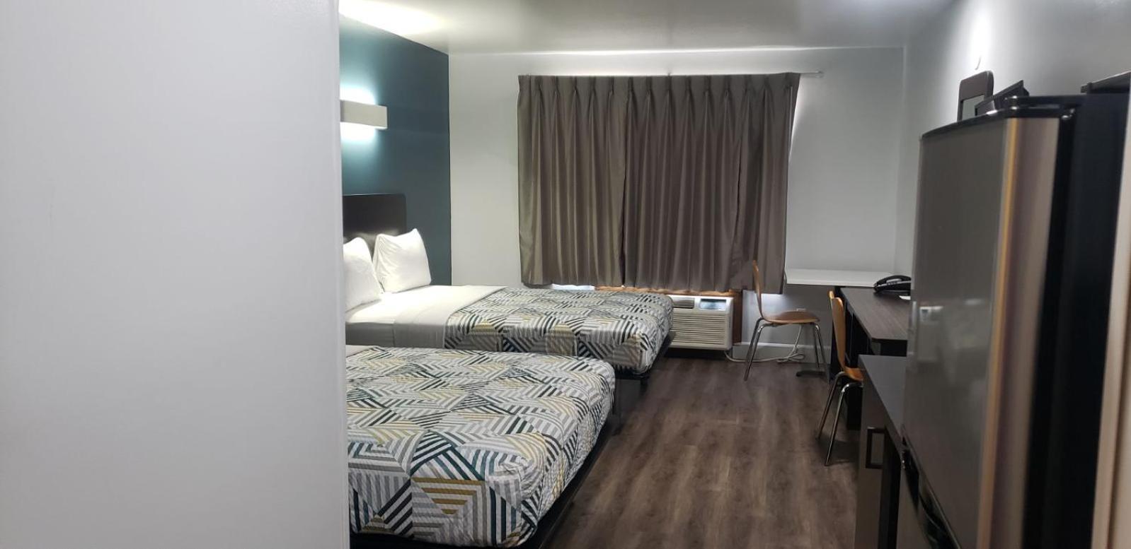 Motel 6-Hesperia, Ca - West Main Street I-15 Екстериор снимка