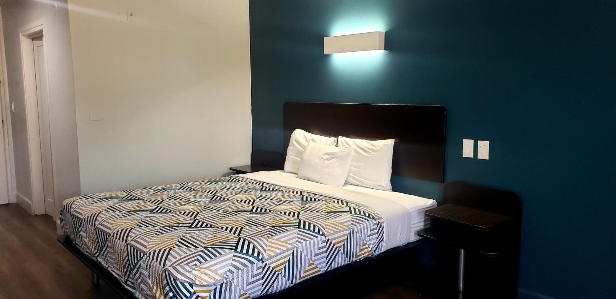 Motel 6-Hesperia, Ca - West Main Street I-15 Екстериор снимка